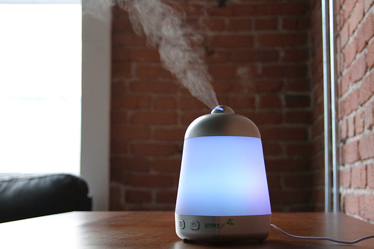 air purifier at home